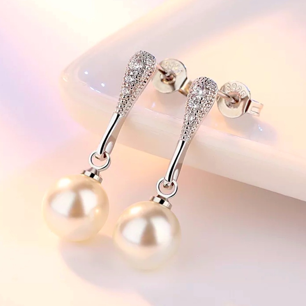 🌟 Sterling Silver 925 Faux Pearl Earrings